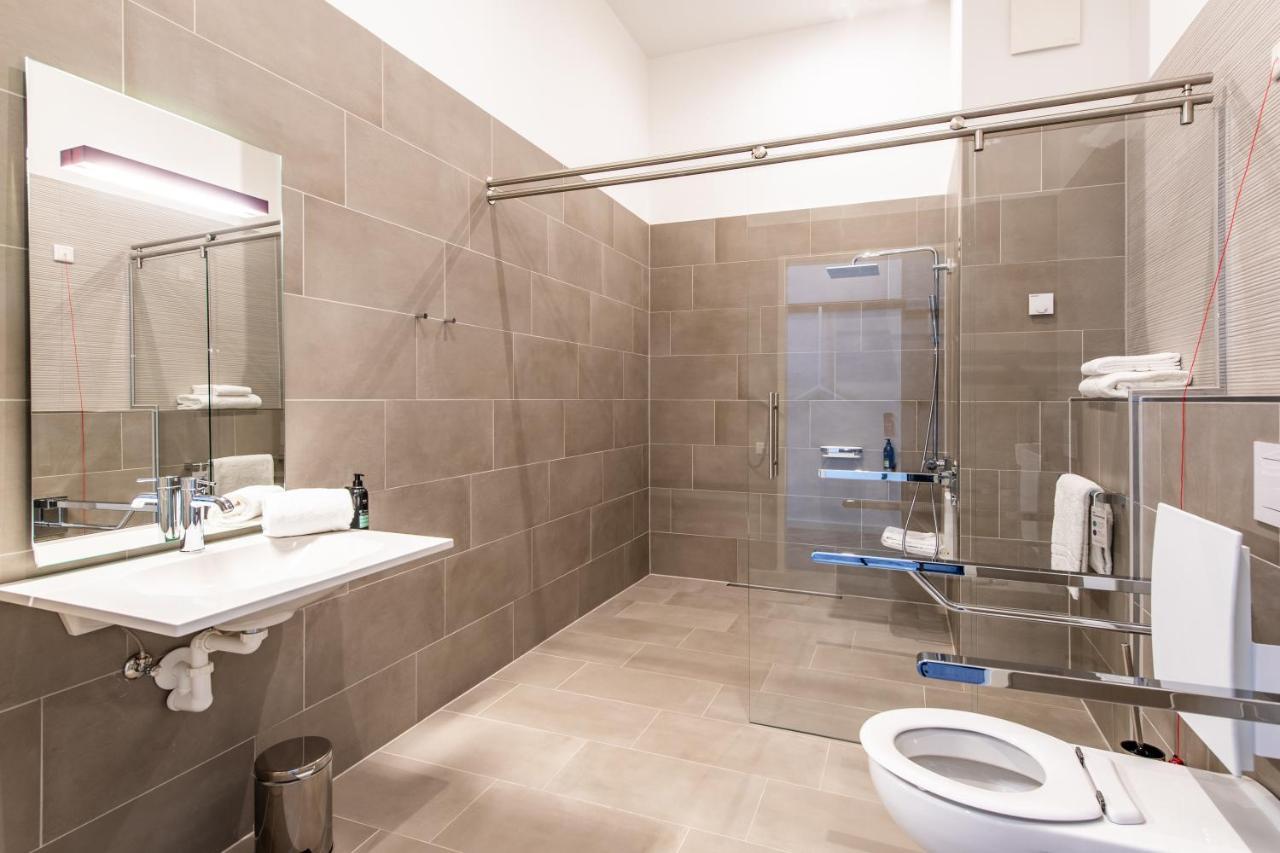 Premier Inn Wuppertal City Centre エクステリア 写真